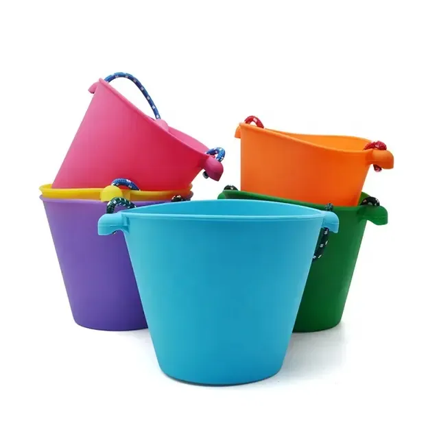 Outdoor Water Bucket HB1115
